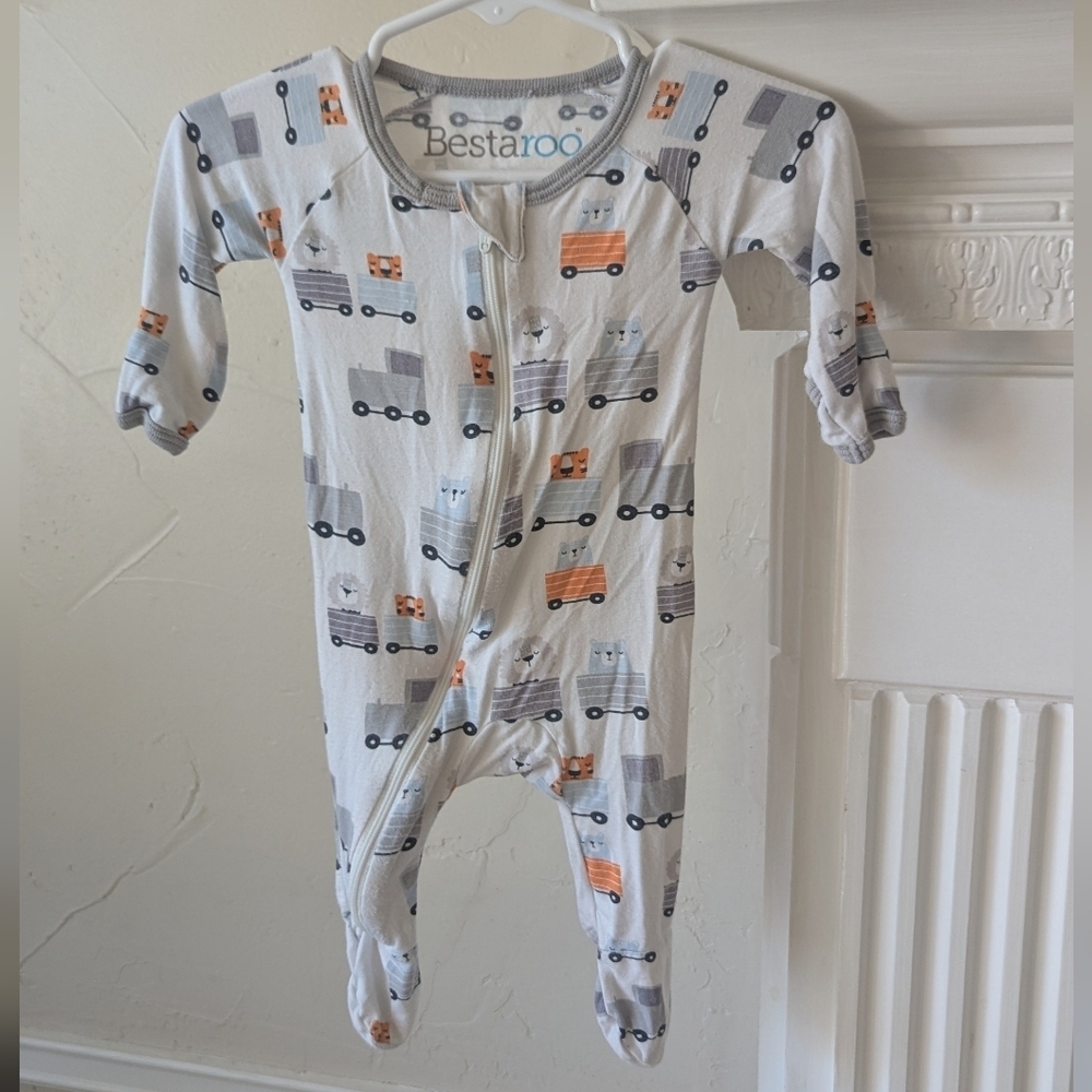 Bestaroo | Bamboo Trains Footie